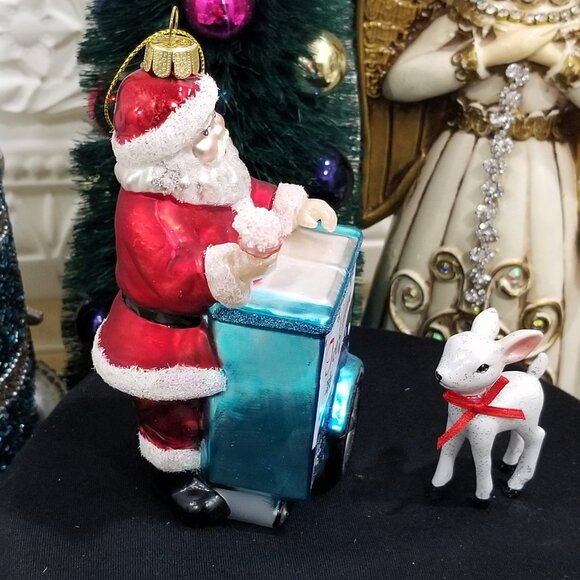 Blown Glass Santa Ice Cream Cart Christmas Ornament Dessert Bakery - Picture 2 of 4